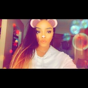 Meet your Posher, Lydia